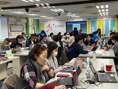 智慧學習跨域幸福課程領導人工作坊-112-03-28-05