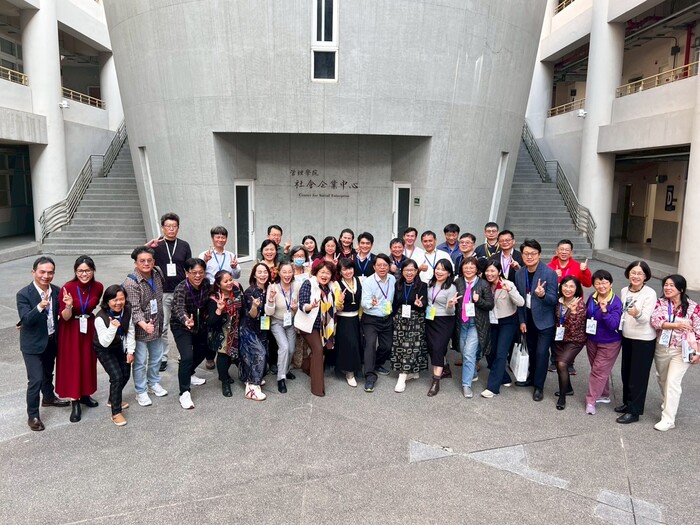 圓桌會議成員大合照